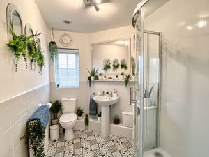 Photo 8- click for photo gallery